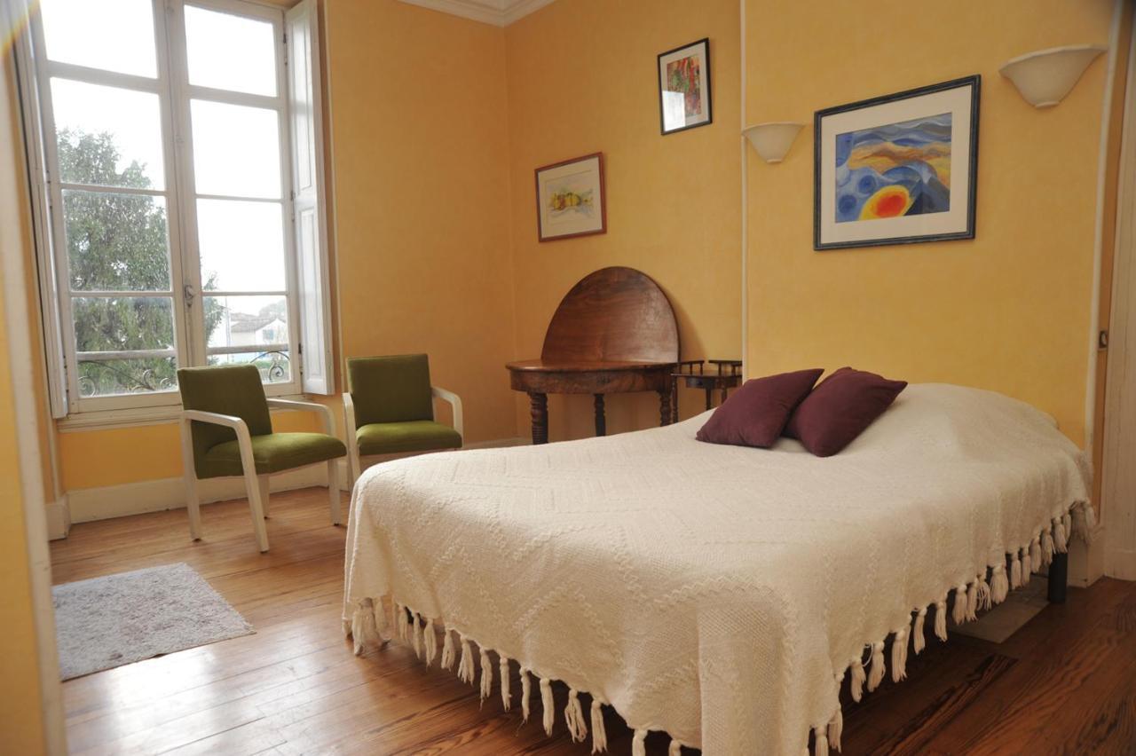 Chambres & Studios Chateau Saint Vincent 바자스 외부 사진