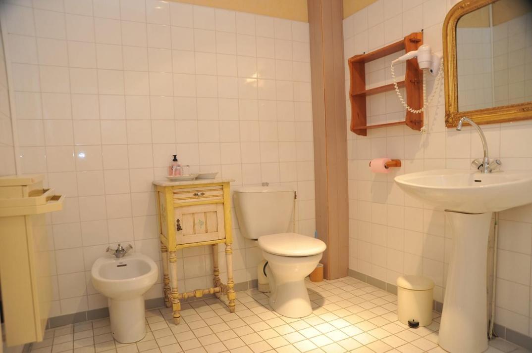 Chambres & Studios Chateau Saint Vincent 바자스 외부 사진